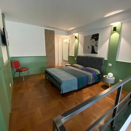 Loft Basic 2 Milánó